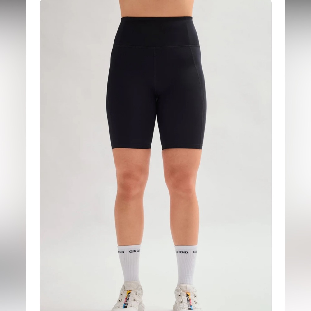 Girlfriend Collective Black High-Rise
Bike Short NWT (XS)‎ $68